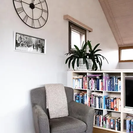 Nyaraló Bed And Books *